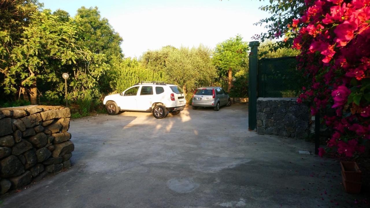 B&B Casanera Riposto Eksteriør billede