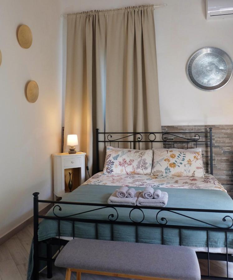 B&B Casanera Riposto Eksteriør billede