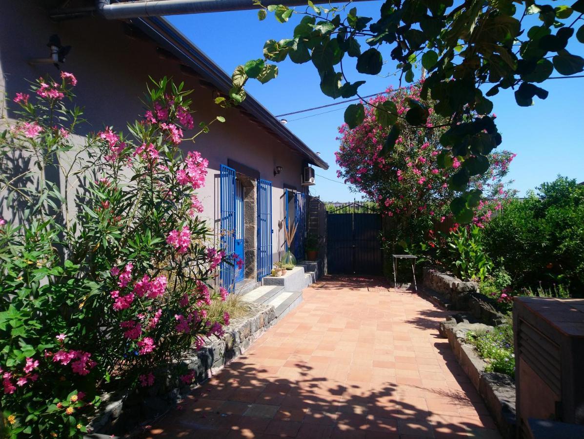 B&B Casanera Riposto Eksteriør billede