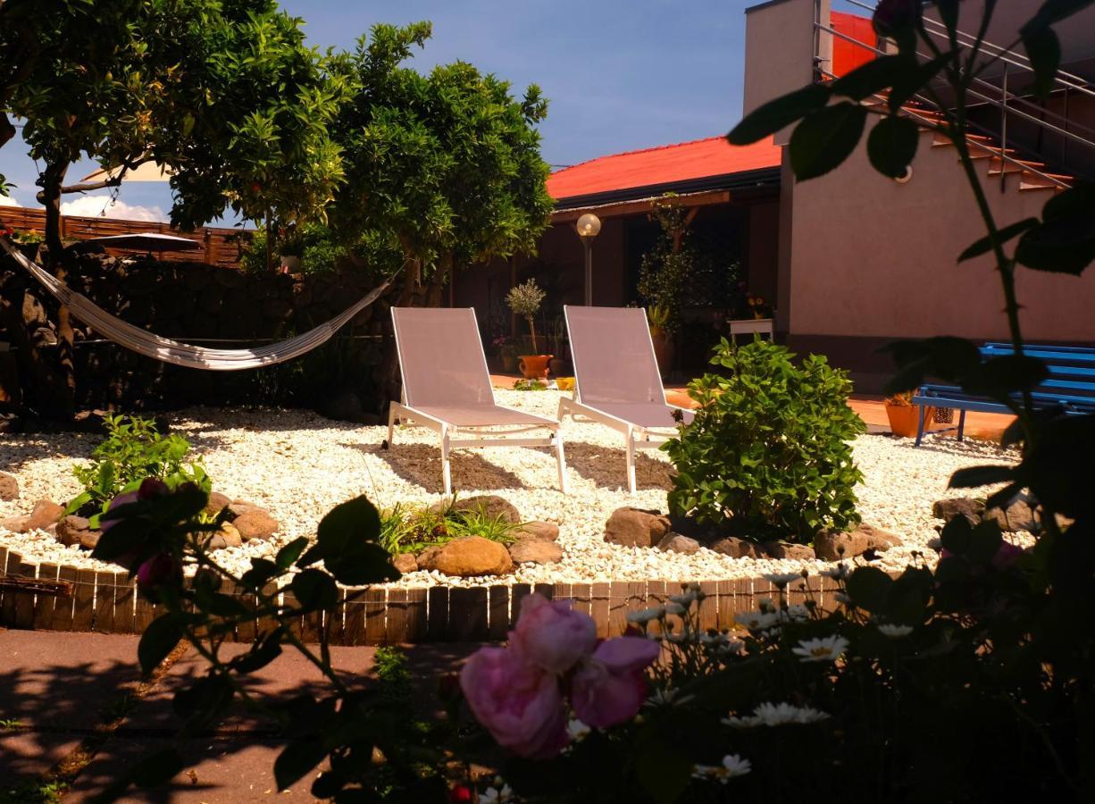B&B Casanera Riposto Eksteriør billede